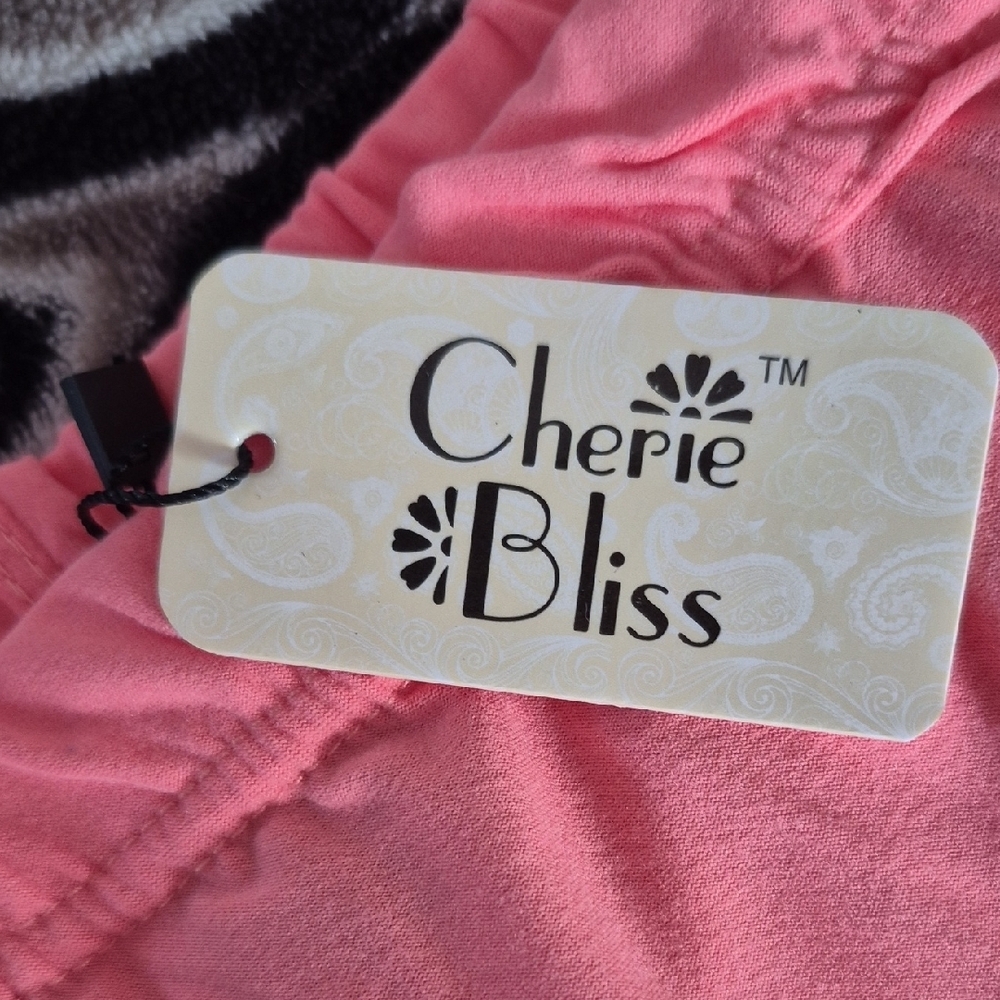 Cherie Bliss Coral Capri Leggings (C55) - Picture 2 of 4